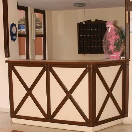 מלון דירות Arsi Sweet 2*